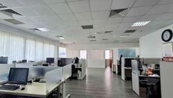 Leong Huat Building (D13), Factory #552435501